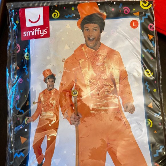 Lloyd Christmas Dumb & Dumber Orange Tuxedo Costume - Picture 2 of 10
